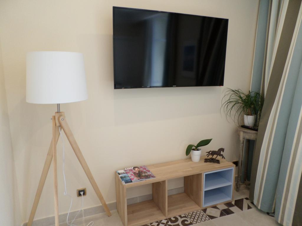 Apartment - Promenade Des Anglais Nice Room photo